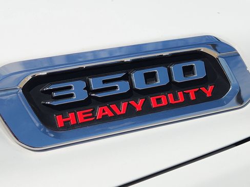 Used 2023 RAM 3500 Laramie AWD/4WD image 13