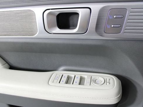 Used 2025 Hyundai Santa Fe Calligraphy image 24