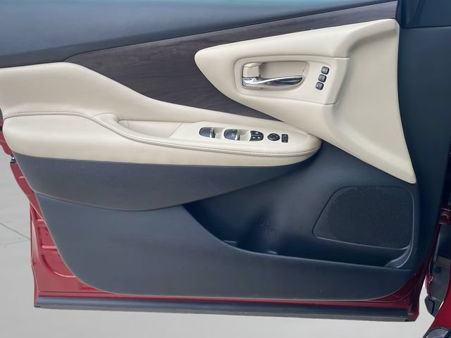 Used 2020 Nissan Murano Platinum FWD image 31