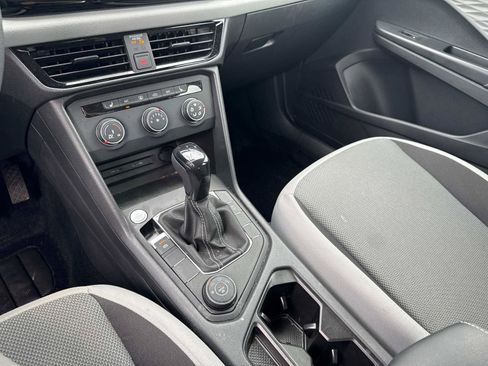 Used 2022 Volkswagen Taos S image 20