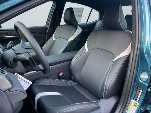 New 2026 Toyota Camry SE image 10