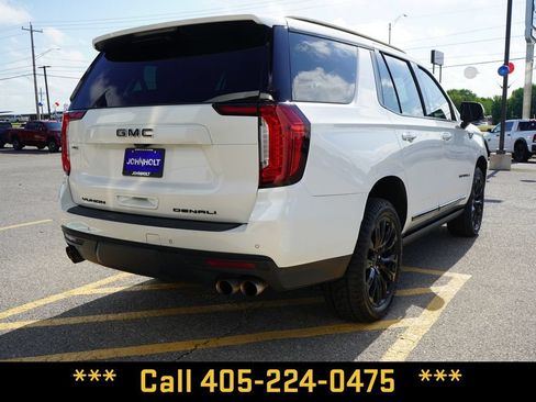 Used 2021 GMC Yukon Denali w/ Denali Ultimate Package AWD/4WD image 11