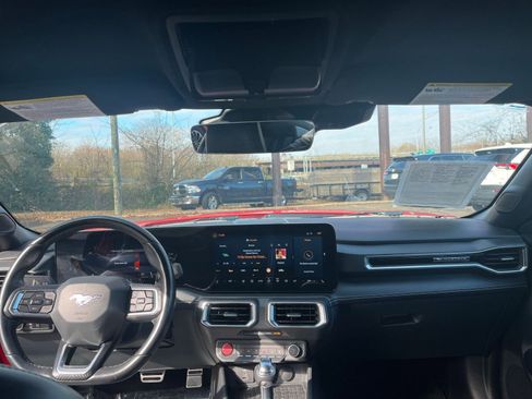 Used 2024 Ford Mustang Premium image 29