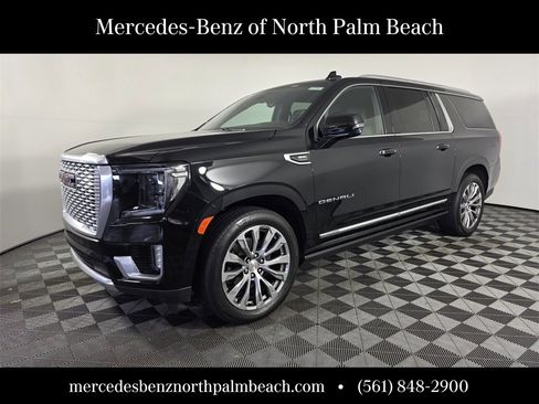 Used 2021 GMC Yukon XL Denali w/ Denali Ultimate Package image 1