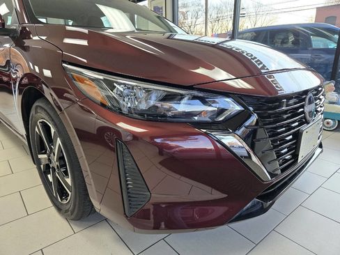 Used 2025 Nissan Sentra SV w/ All-Weather Package image 5