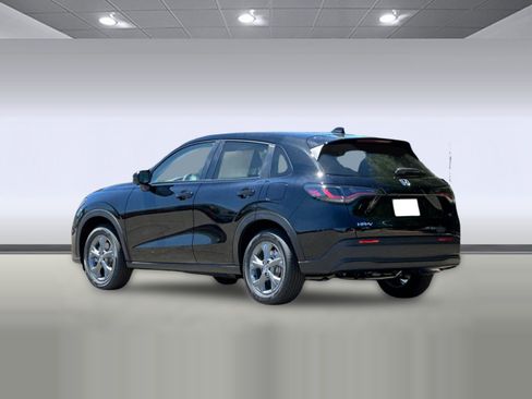 New 2026 Honda HR-V LX image 3
