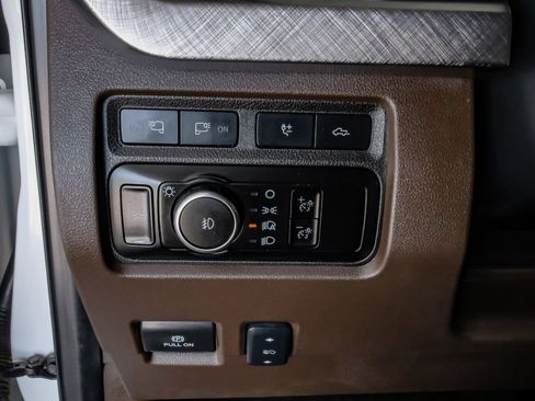 Used 2024 Ford F350 King Ranch w/ FX4 Off-Road Package AWD/4WD image 28
