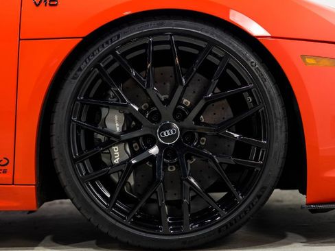 Used 2017 Audi R8 V10 plus image 35