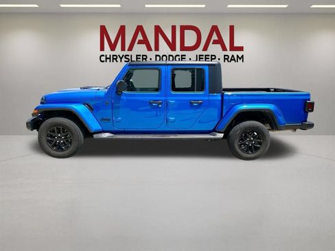 Used 2023 Jeep Gladiator Sport AWD/4WD image 8