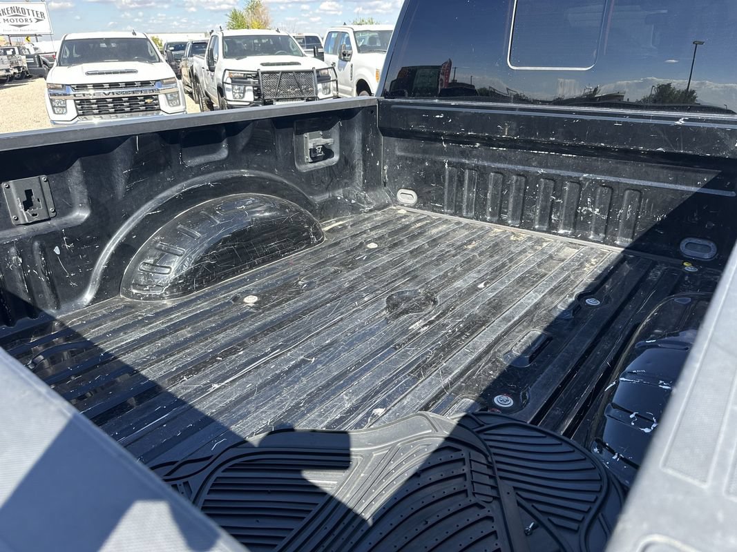 Used 2018 Ford F250 Lariat w/ Lariat Value Package AWD/4WD image 27