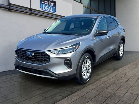 Certified 2024 Ford Escape Active AWD/4WD image 7