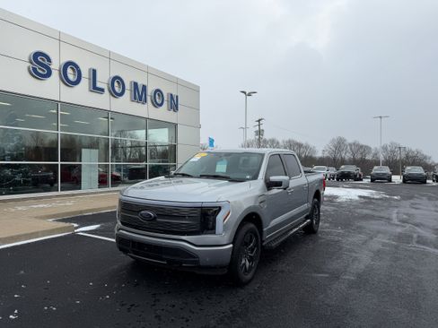 Certified 2023 Ford F150 Lightning Lariat w/ Equipment Group 511A High image 2