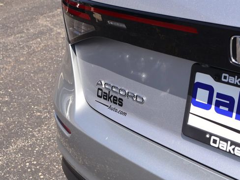 Used 2023 Honda Accord EX image 8