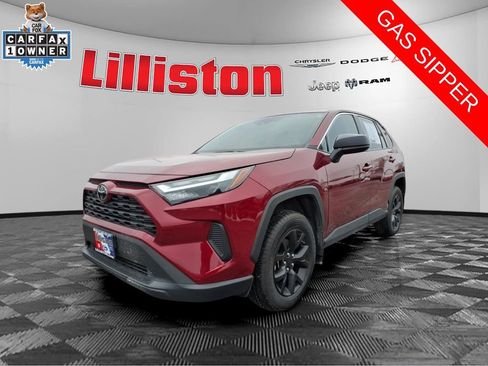 Used 2023 Toyota RAV4 LE image 5