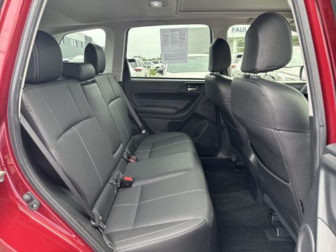 Used 2018 Subaru Forester 2.5i Touring w/ Popular Package #3B AWD/4WD image 18