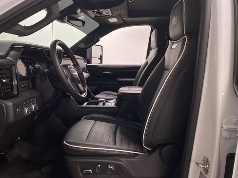 Used 2026 GMC Sierra 2500 AT4X w/ AT4X AEV Edition image 12