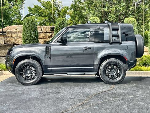 Certified 2023 Land Rover Defender 90 X-Dynamic SE AWD/4WD image 2