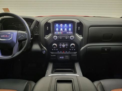 Used 2021 GMC Sierra 1500 AT4 image 44