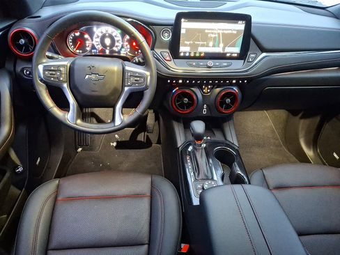 Used 2025 Chevrolet Blazer RS w/ Driver Confidence II Package image 11