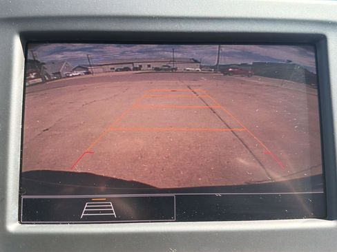 Used 2022 Chevrolet Equinox LT w/ Driver Convenience Package AWD/4WD image 26