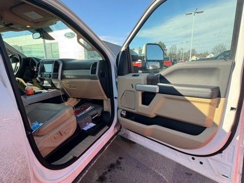 Used 2019 Ford F350 Lariat w/ Lariat Ultimate Package image 25