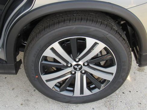 New 2026 Mitsubishi Outlander Sport SE image 7