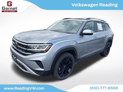 Used 2023 Volkswagen Atlas SE w/ Panoramic Sunroof Package
