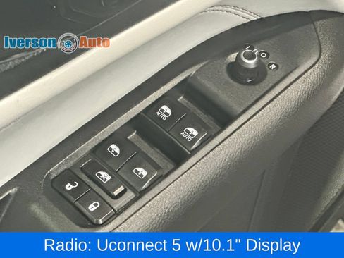 Used 2023 Jeep Compass Limited AWD/4WD image 16