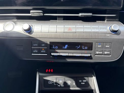 Used 2026 Hyundai Kona SEL Premium FWD image 10