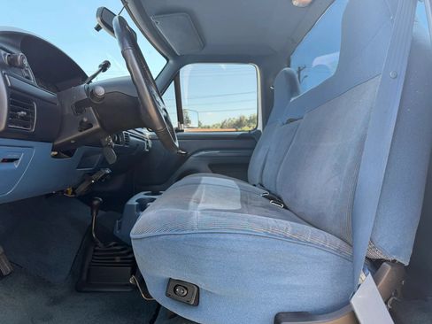 Used 1997 Ford F350 4x4 Regular Cab image 18