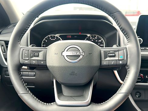 New 2026 Nissan Rogue SV image 17