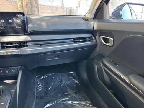 Used 2026 Kia K4 FWD image 33