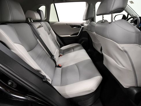 Used 2025 Toyota RAV4 Limited w/ Advanced Technology Package AWD/4WD image 19