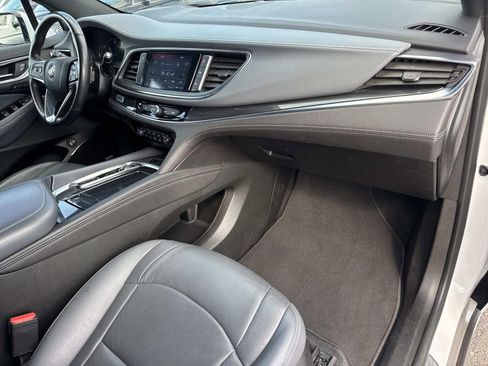 Used 2024 Buick Enclave Premium FWD image 12