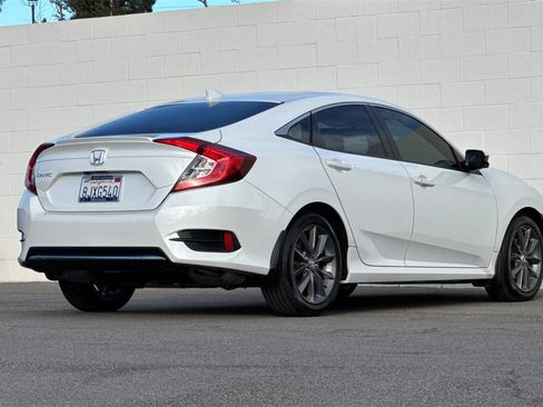 Certified 2019 Honda Civic EX image 8