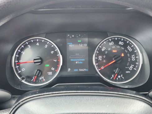 Used 2019 Toyota RAV4 XLE image 18