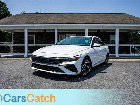 Used 2024 Hyundai Elantra Limited FWD image 1