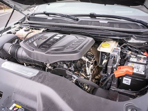 Used 2023 Jeep Wagoneer Series III w/ Preferred Equipment Group image 37