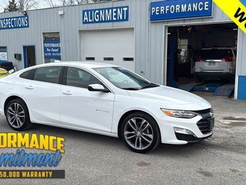 Used 2023 Chevrolet Malibu LT image 1