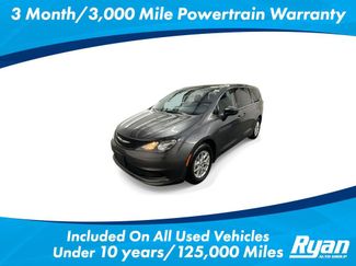 Used 2022 Chrysler Voyager LX FWD video 1