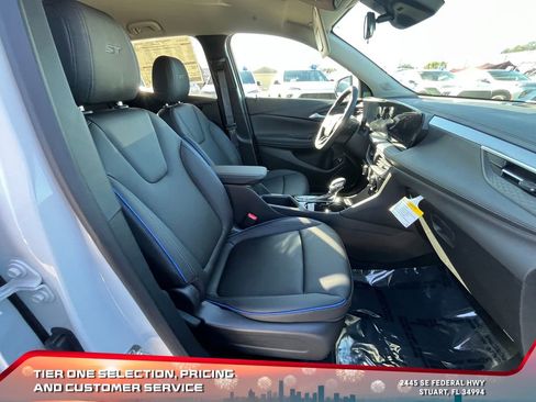 New 2026 Buick Encore GX Sport Touring w/ Advanced Technology Package image 19