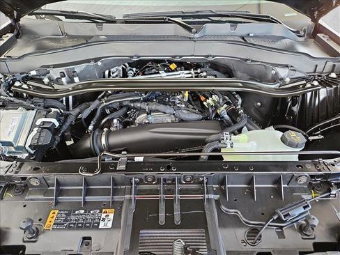 New 2026 Ford Explorer ST-Line w/ Premium Package image 17
