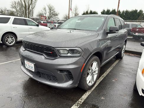 Used 2024 Dodge Durango GT image 1