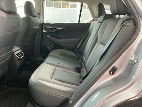 Used 2024 Subaru Outback Onyx Edition XT AWD/4WD image 33