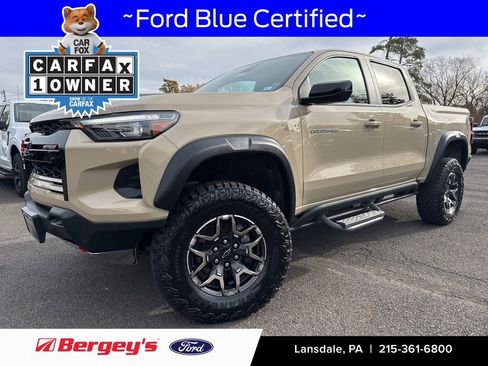 Used 2023 Chevrolet Colorado ZR2 w/ ZR2 Convenience Package III image 1