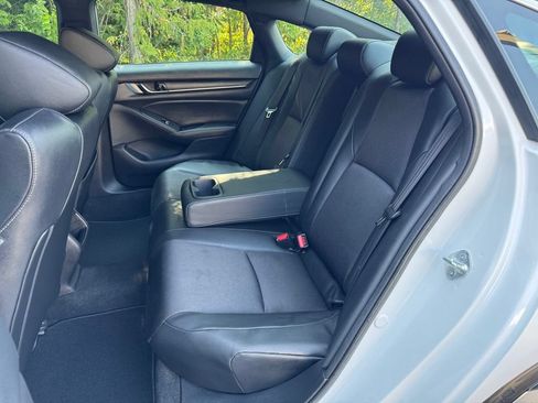 Used 2022 Honda Accord Sport image 15