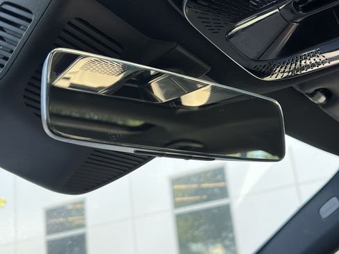 Used 2023 Mercedes-Benz C 300 Sedan image 27