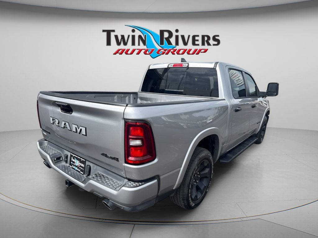 Used 2025 RAM 1500 Big Horn AWD/4WD image 4