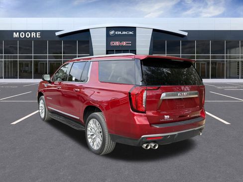 Used 2023 GMC Yukon XL Denali image 5