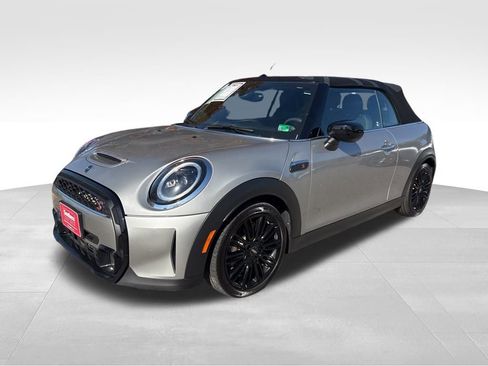 Used 2024 MINI Cooper S image 3